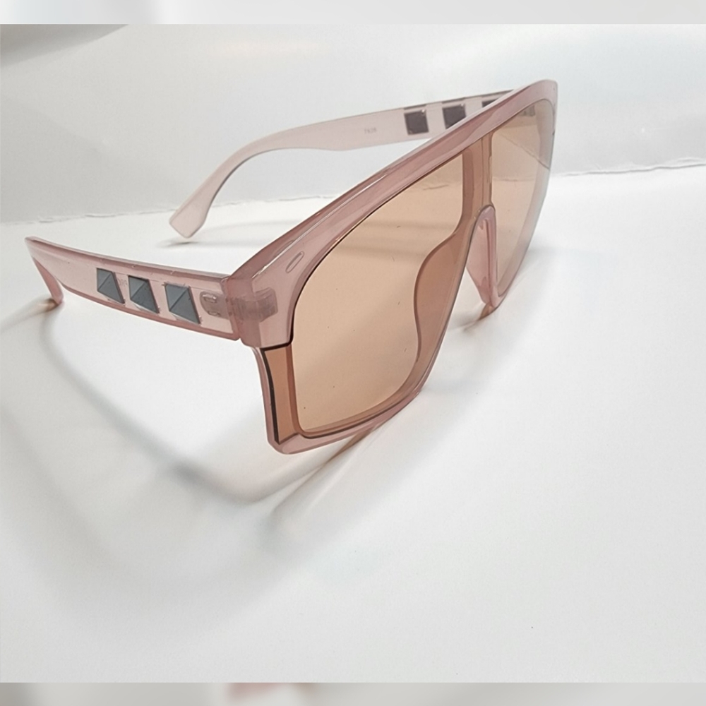 Large Frame Women's Sunglasses - Pink - Picture 2 of 4